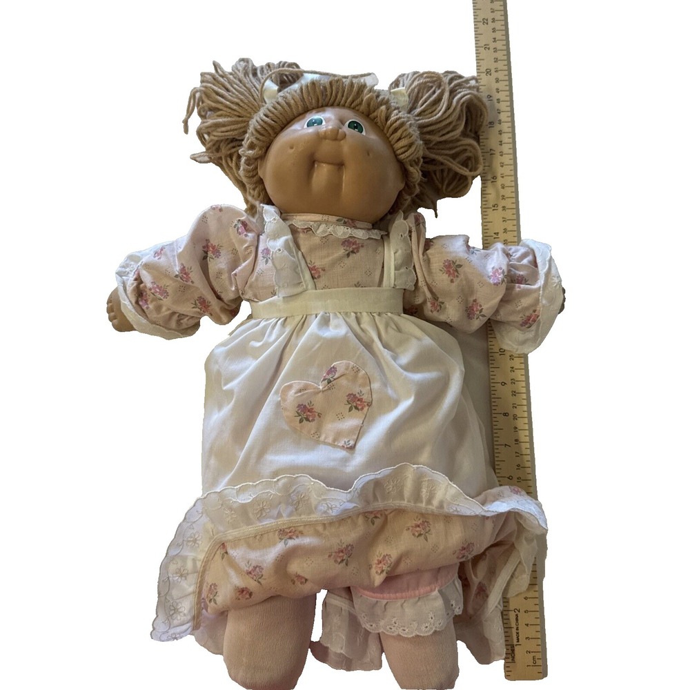 Authentic Cabbage Patch Kid Blonde Hair‎ Green Eyes Doll 1983 Black Signature KT